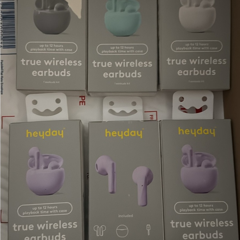 Heyday Wireless Earbuds Set - Gray, Mint, Lavender